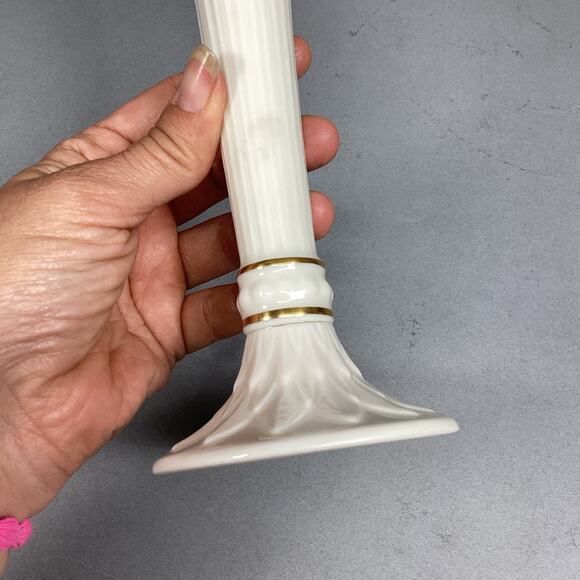 Vintage Porcelain Lenox Bud Vase With Gold Trim - 9”H- Made In USA - Picture 6 of 9